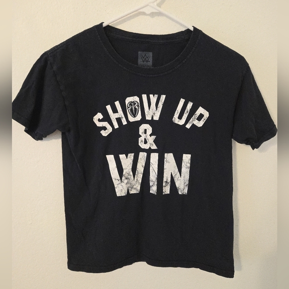 WWE Roman Reigns Show Up And Win Graphic T Shirt Size Youth Medium Tribal Chief